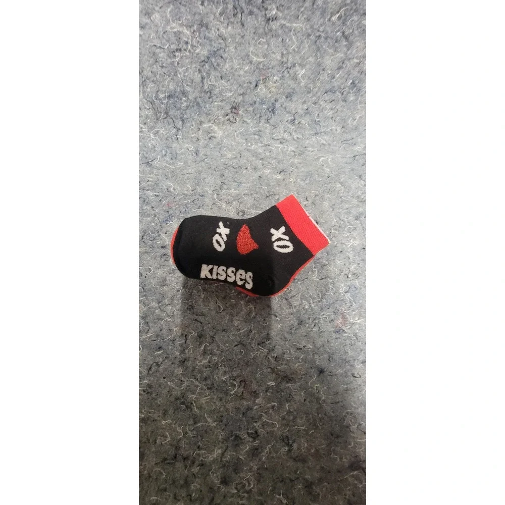 Valentine Hershey Kids Ankle Ssoaks a set‎ of 3 pairs Size 2T-3T